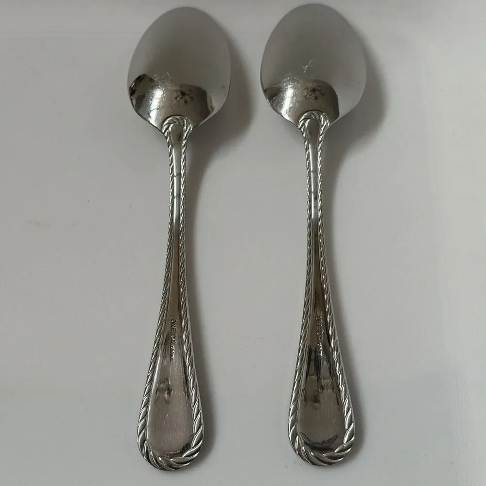 2pc Oneida Belmont-Lyons Soup Spoons 7 1/8” Stainless Glossy Rope Edge China